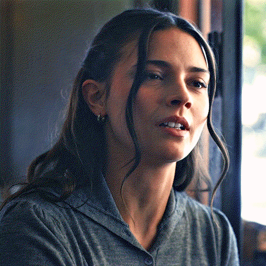 Circe Boone