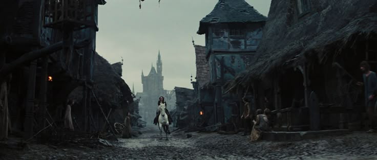 ✍ || Weekly Roleplay Prompt #039 :: November 2025 | Ash Moon, 30 II :: 𝗣𝗛𝗢𝗕𝗜𝗔