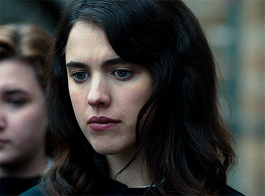 Freia Brookstone