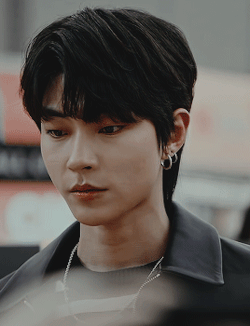 Ji-Yeong Song