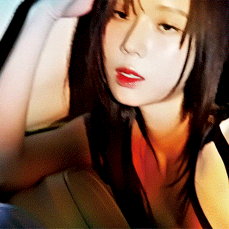 Chantelle Yushi