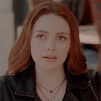 Freya Davis
